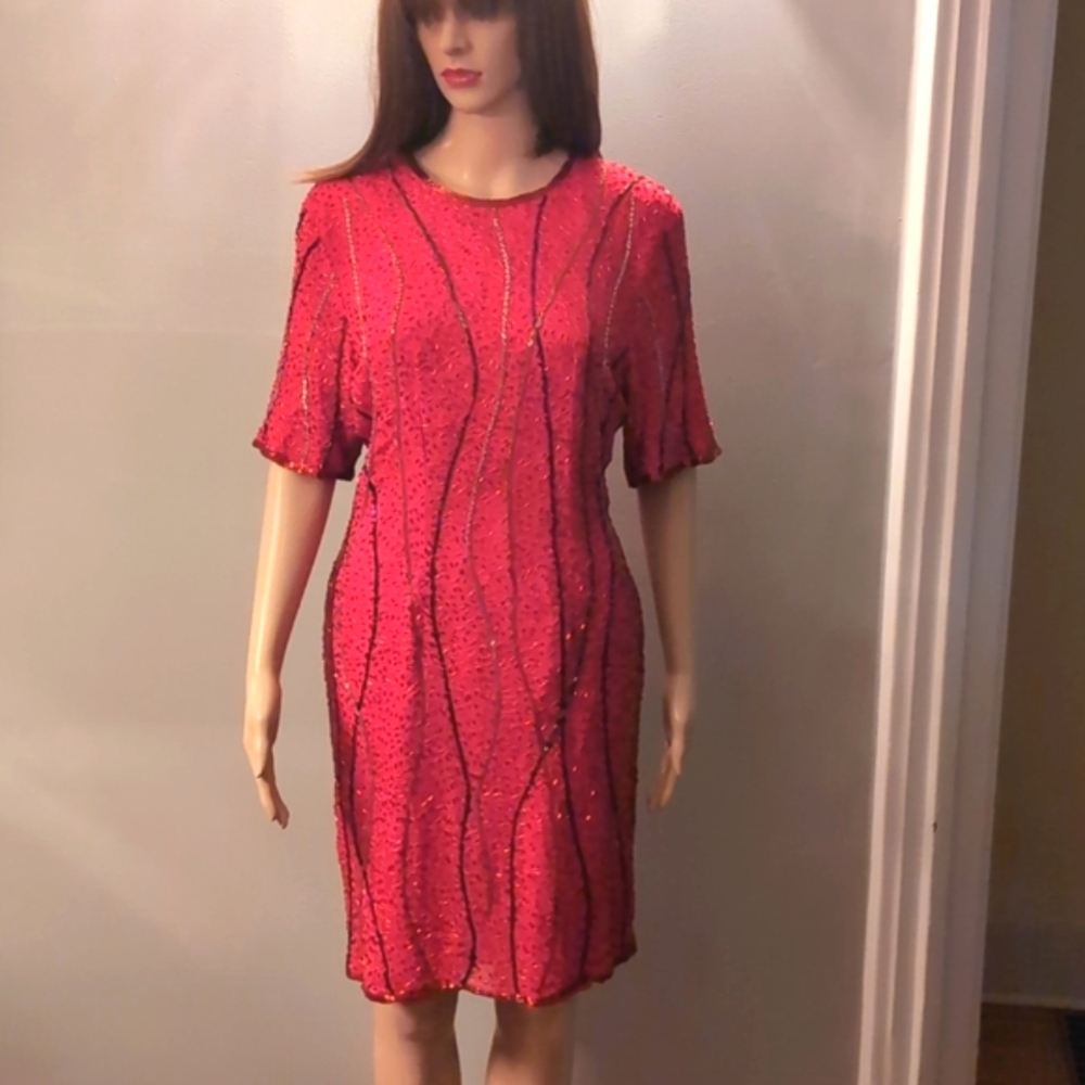 VINTAGE 1980s Red BEADED/sequin Dress. 100%Silk. Lined. Neiman Marcus Sz L